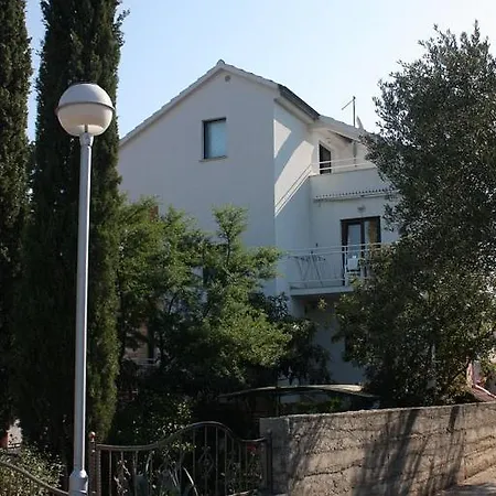 Stari Grad 4014b